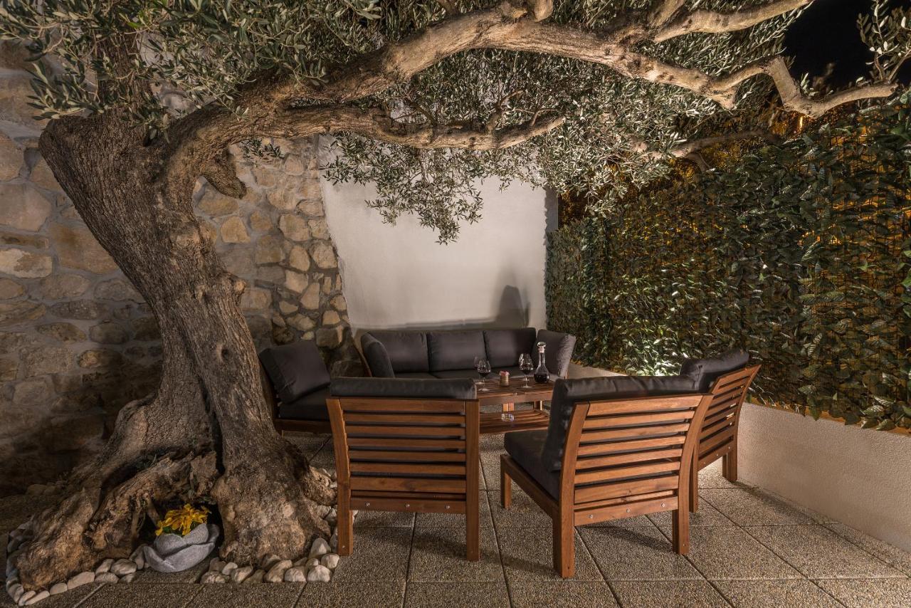 מאקרסקה Villa Petra Apartment With Private Pool מראה חיצוני תמונה