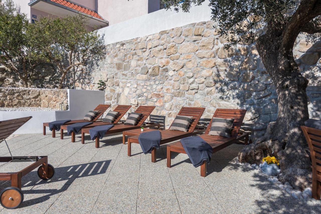 מאקרסקה Villa Petra Apartment With Private Pool מראה חיצוני תמונה