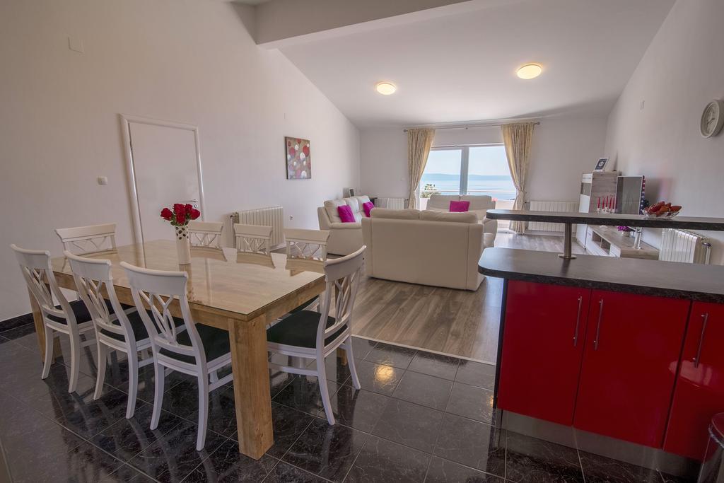 מאקרסקה Villa Petra Apartment With Private Pool מראה חיצוני תמונה
